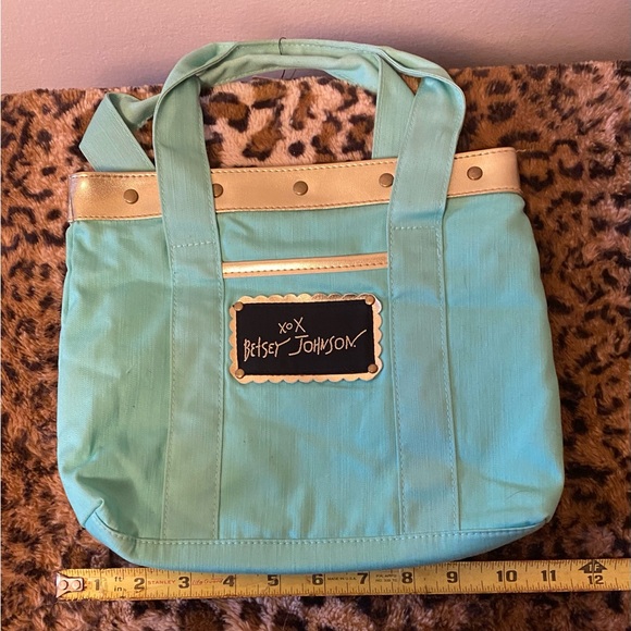 NWT Vintage Betsey Johnson Tote Purse in mint green with leopard lining. - Picture 3 of 5